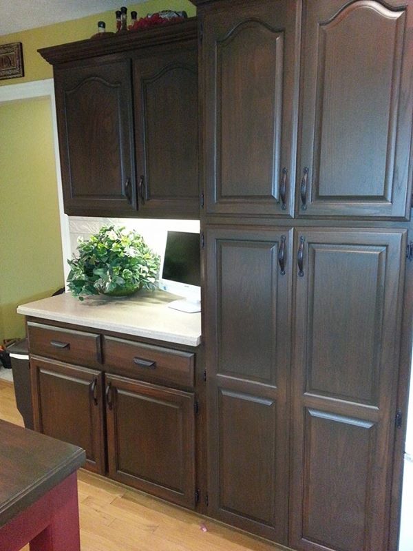 Use the sanding block to lightly rub off the newly applied topcoat. Lowe's Stain Colors For Cabinets - Antique Walnut Cabinet Transformation | General Finishes ...