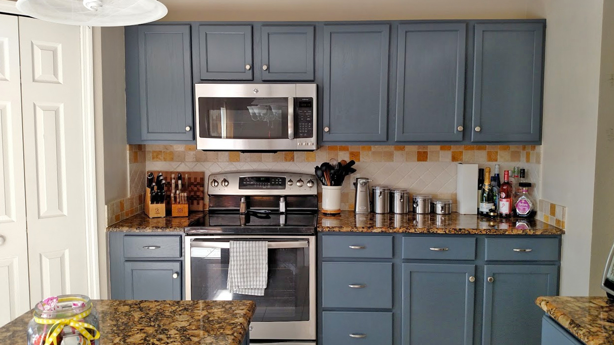 Kitchen Makeover In Gray Gel Stain