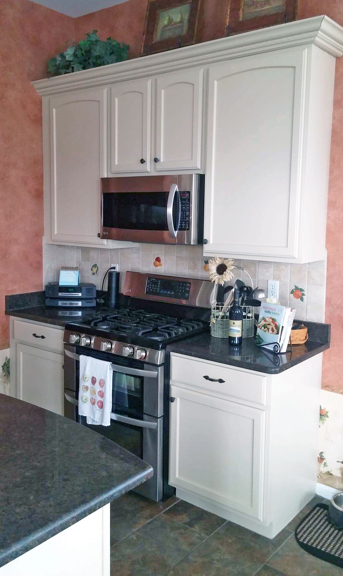 Linen Kitchen Cabinets | General Finishes Design Center