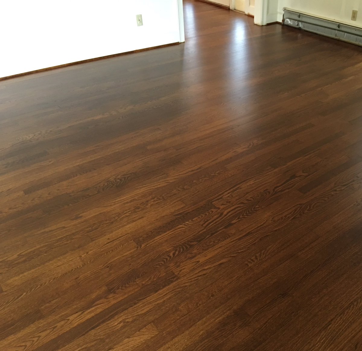 White Oak Floors In Antique Brown Pro, Antique Brown Hardwood Floors