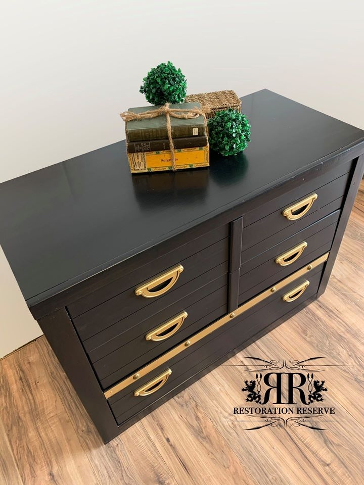 Black campaign outlet dresser