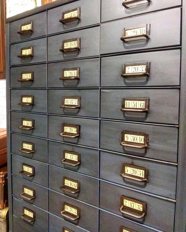 27 drawer outlet metal cabinet