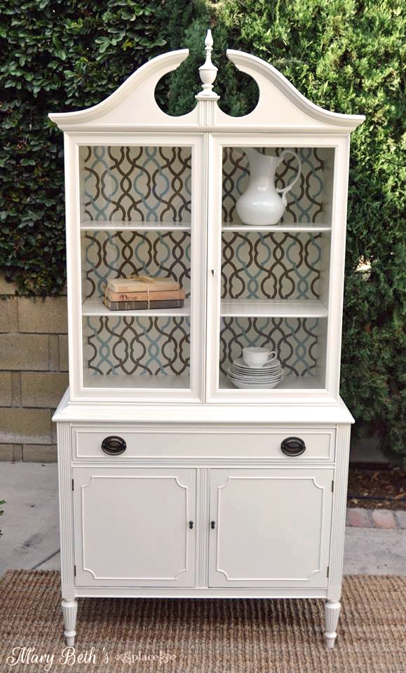 Wonderful Antique White China Cabinet General Finishes Design Center   Scd General Finishes Milk Paint Antique White Mary Beths Place 20141106 