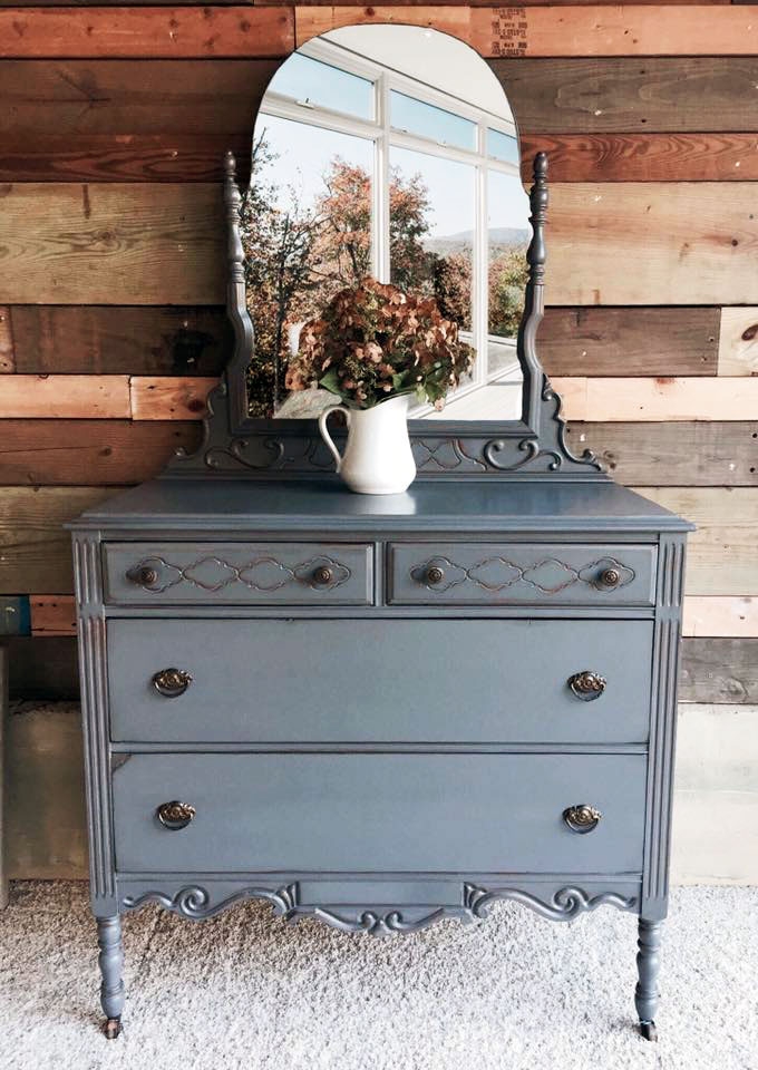 Queenstown Gray Dresser General Finishes Design Center   Scd Gray Erin 20171023 Reloved By Lori Dresser Queenstown Gray Milk Paint General Finishes 