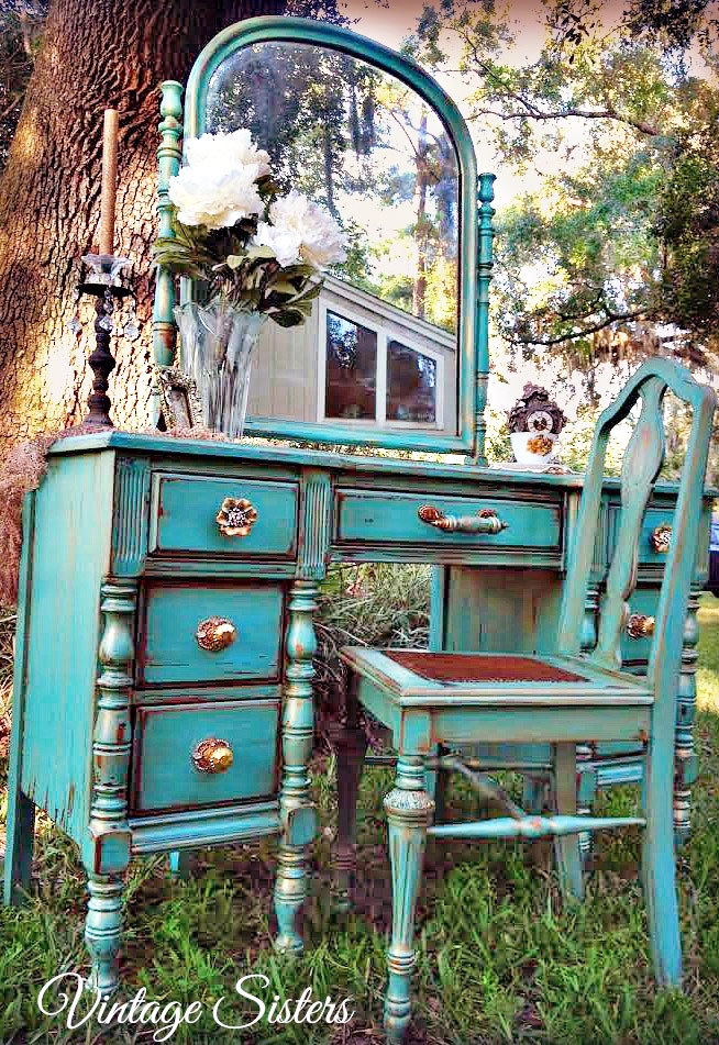 Farmhouse Charm Patina Green Desk | General Finishes Design Center