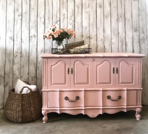 Dusty pale pink Chalk Paint mix  Upcycled furniture, Furniture, Sideboard  upcycle