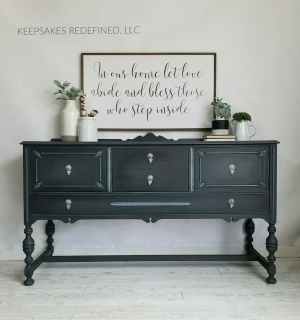 Vintage Chest in Black Reveal & General Finishes Chalk Style Paint