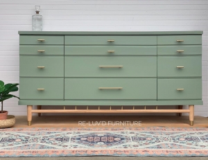 Sage Green Dresser – Wendy's garage